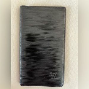 Louis Vuitton - authentic check holder